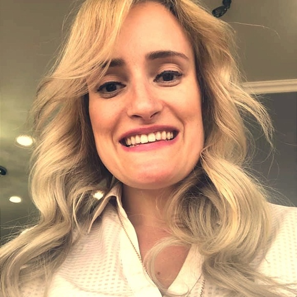 Meet your Posher, Victoria - Picture 1 of 1